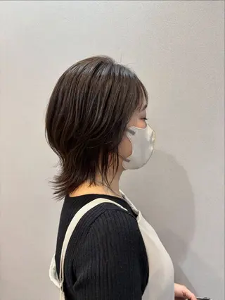 ミディアム 赤池 日菜子のヘアスタイル