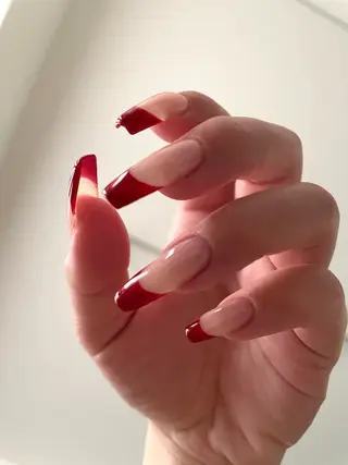 ネイル nail & HBL 🩵のネイルデザイン