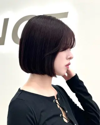 ショート カラー ヘアアレンジ 縮毛矯正🤍 ボブ/ HIKARIのヘアスタイル