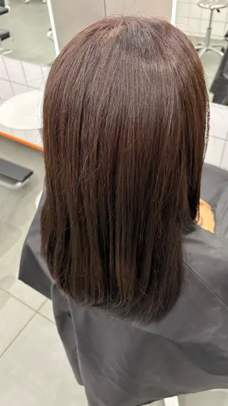 ミディアム 阿部 来央のヘアスタイル