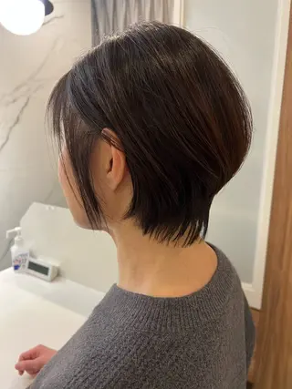 ショート 村中 逸紀のヘアスタイル