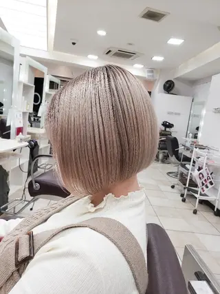 ショート ボブ・ロブ 福田 泰久✂️✨のヘアスタイル