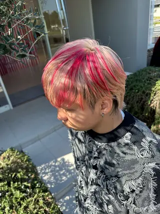 ショート カラー メンズ ダメージレスブリーチ HIROSHIのヘアスタイル