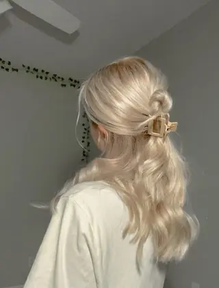 カラー 大人っぽ韓国🤍ブリ ーチ/mitsukiのヘアスタイル