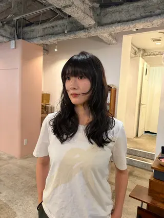 セミロング 🧣misaki 🧣のヘアスタイル