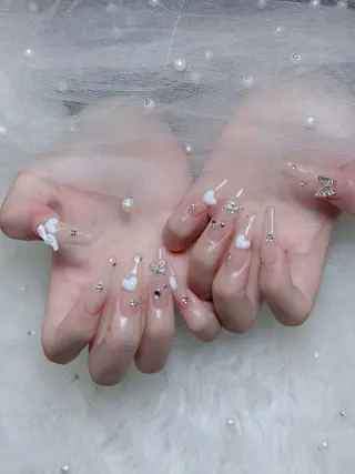 ネイル Lumi Shinokuboのネイルデザイン