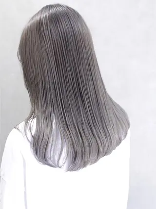 セミロング カラー ヘアアレンジ lani ブリーチ /ダブルカラーのヘアスタイル
