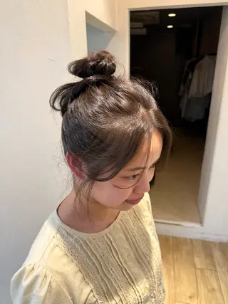 セミロング カラー ヘアアレンジ Meguro/海外風 /艶カラー⭐️のヘアスタイル