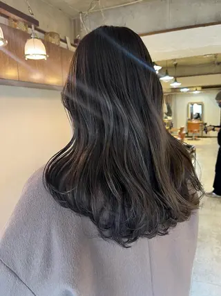 セミロング MAYU 💚森下のヘアスタイル