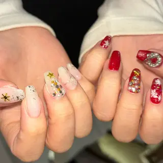 ネイル 🪐富島彩夏 /海外nail🪐のネイルデザイン