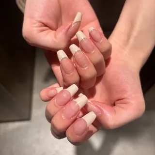 ネイル airi ⭑ ⸝⸝のネイルデザイン