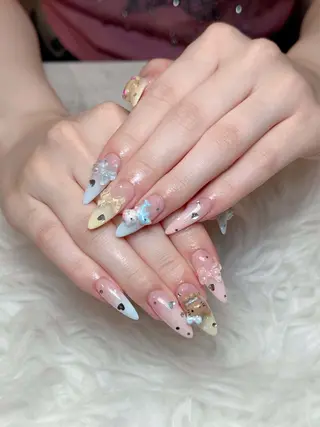 ネイル Eli Eli 新宿のネイルデザイン