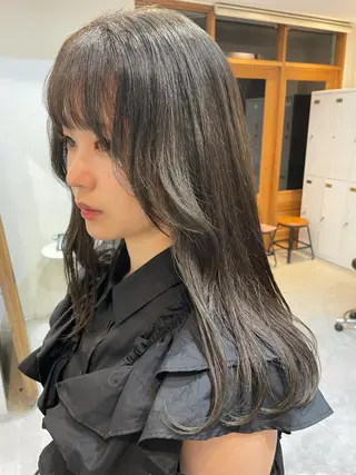 セミロング カラー ヘアアレンジ REONA🪽✨薬院 レイヤーカット🫧のヘアスタイル