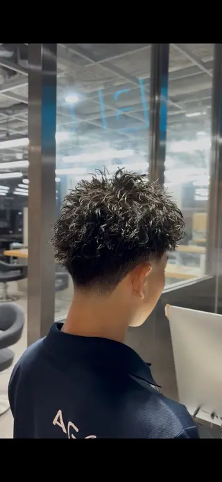 ショート パーマ指名率No1 メンズ特化ケイトのヘアスタイル