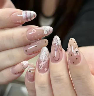 ネイル 🍑 momo_nailのネイルデザイン