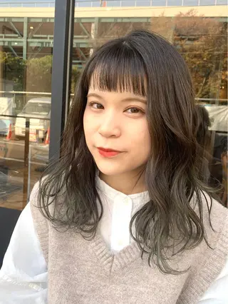 セミロング 斉藤大河 カラー/縮毛矯正のヘアスタイル