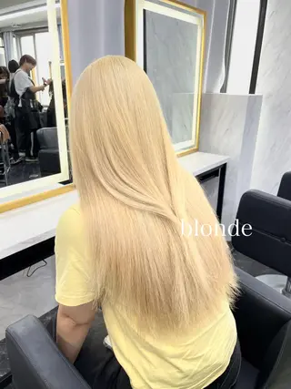 ロング カラー エクステ🩵ブリーチ 韓国ヘア🩵KAEのヘアスタイル