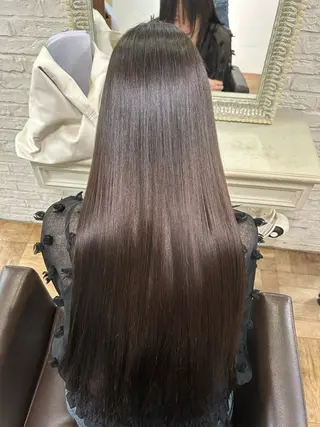 ロング 福田 成美のヘアスタイル