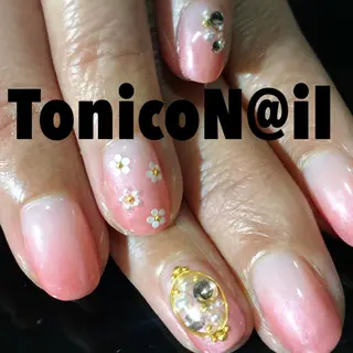 ネイル TonicoN@il トニコネイルのネイルデザイン
