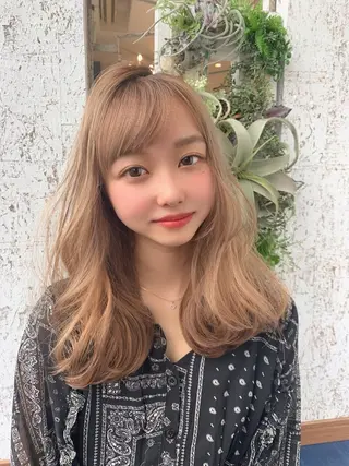 セミロング カラーモデル募集中 美容室ハピスのヘアスタイル