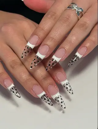 ネイル NiJi Nailsのネイルデザイン