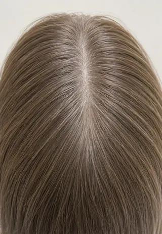 カラー 中山 賢人のヘアスタイル