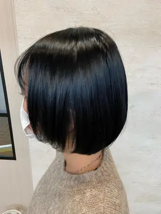 ショート カラー 渡辺 ゆみのヘアスタイル