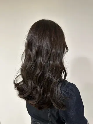 セミロング カラー 山田 花帆のヘアスタイル
