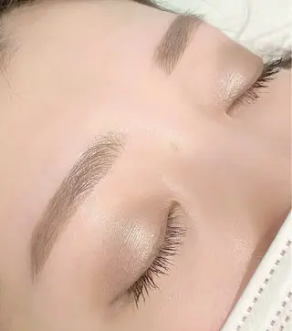アイブロウ M.wish🩷🍮 Nonokaのマツエク・マツパデザイン