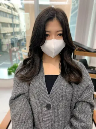 セミロング カラー パーマ ヘアアレンジ メンズ キッズ マツエク・マツパ アイブロウ 似合せレイヤー/ 柔らか透明感カラーのヘアスタイル