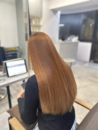 ロング パーマ ハイトーンカラー が絶対可愛い✨泰聖✨のヘアスタイル