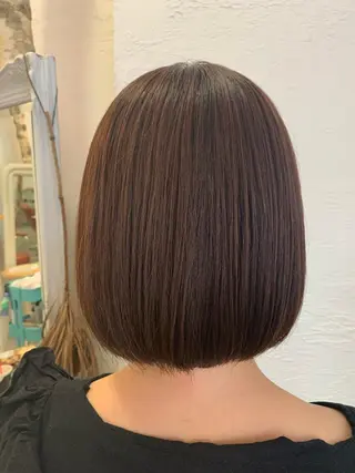 ミディアム カラー fio マナミのヘアスタイル
