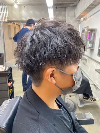 ショート パーマ メンズ 亀井隆汰/メンズ専門 パーマ/フェード可のヘアスタイル