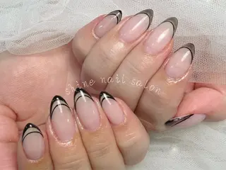 ネイル shineジェル& チップ長さだしのネイルデザイン