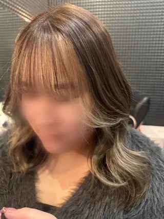 ミディアム ダブルカラー× 透明感🦋まい🍀のヘアスタイル
