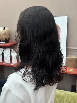 セミロング カラー パーマ HIBIKI / 透明感カラーのヘアスタイル