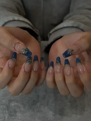 ネイル Mimi Nail_Royalのネイルデザイン