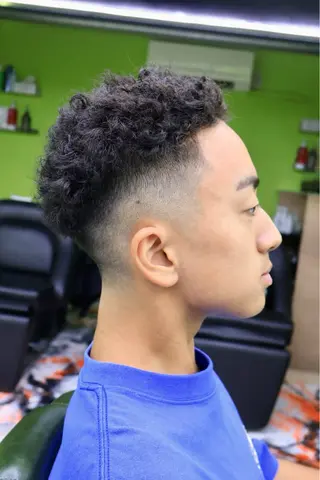 パーマ メンズ 湘南台ORCO 店長 ✨RYUのヘアスタイル