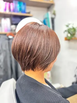 ショート アールグランデ あやのヘアスタイル
