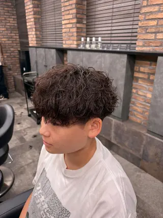 ショート カラー パーマ ヘアアレンジ メンズ キッズ 波巻き/シャドウ/ 特化 福田朝輝のヘアスタイル