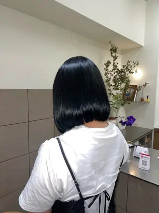 ミディアム カラー JURI /HUIのヘアスタイル