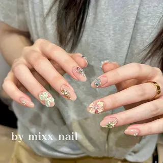 ネイル Mixx Nail_ Studioのネイルデザイン