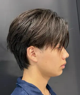 ショート パーマ メンズ 岩城 滉成のヘアスタイル