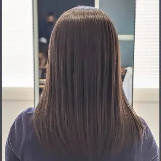 セミロング Yuka ∥ 深層筋 ×睡眠改善ヘッドスパのヘアスタイル