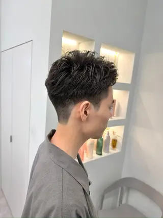 ショート 挟間  直人のヘアスタイル