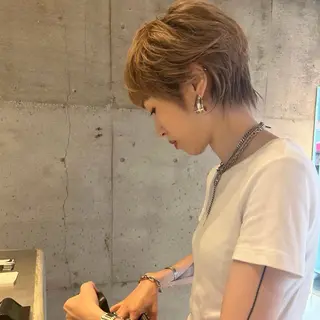 ショート newi広島 tomokaのヘアスタイル