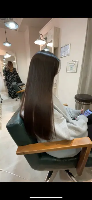 ロング 熊崎 樹のヘアスタイル