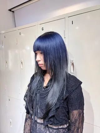ロング カラー 🧤高明度ハイトーン 🧤莉音のヘアスタイル
