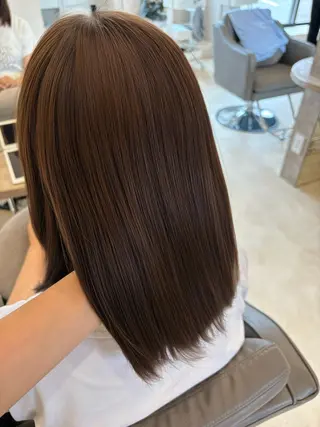 ミディアム カラー 小暮 茜のヘアスタイル