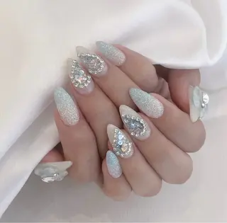 ネイル Julie NailSalonのネイルデザイン